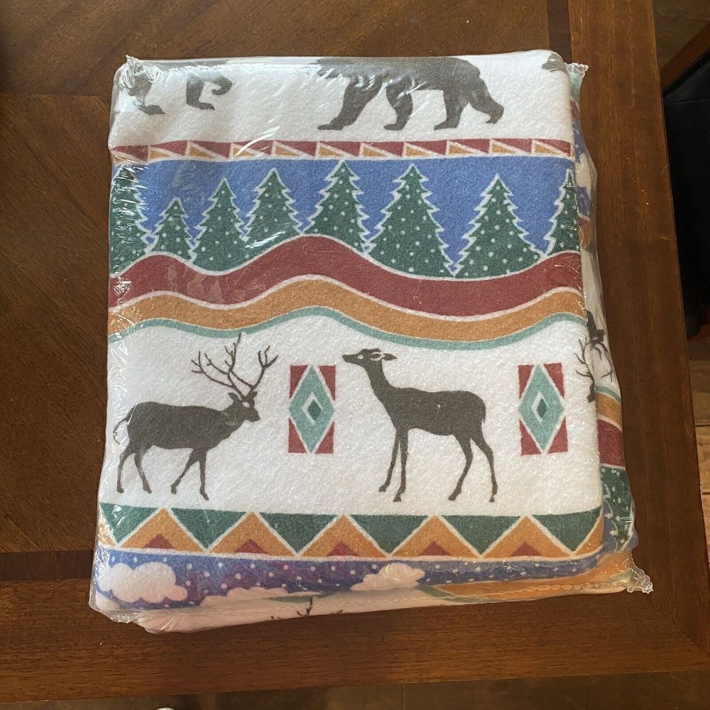 NEW Vintage Aztec Blanket Twin Full Snow Trees Bears Deer Outdoor 72x90” USA spr